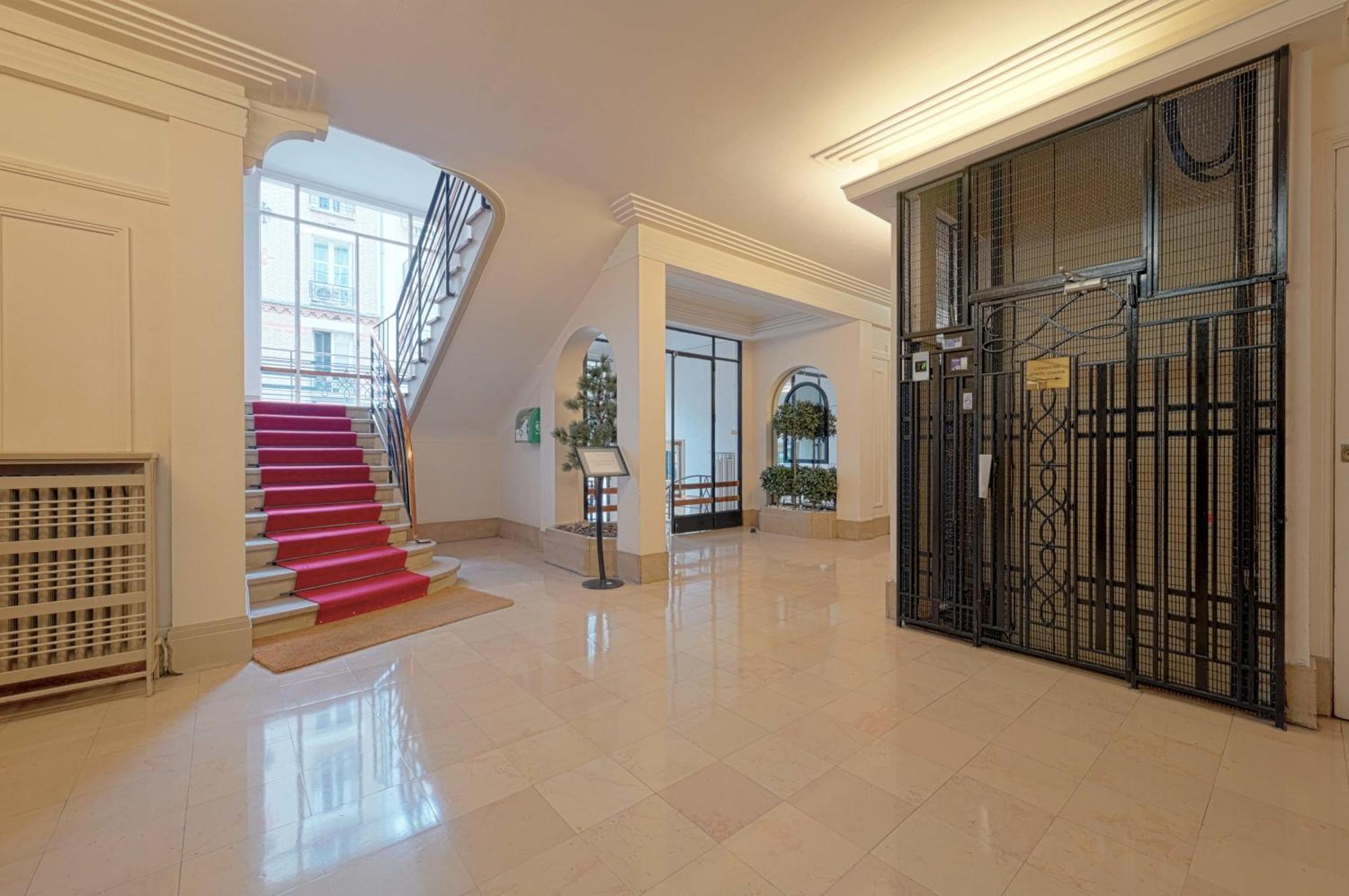 Cosy Appartement Neuilly Sur Seine Bagian luar foto